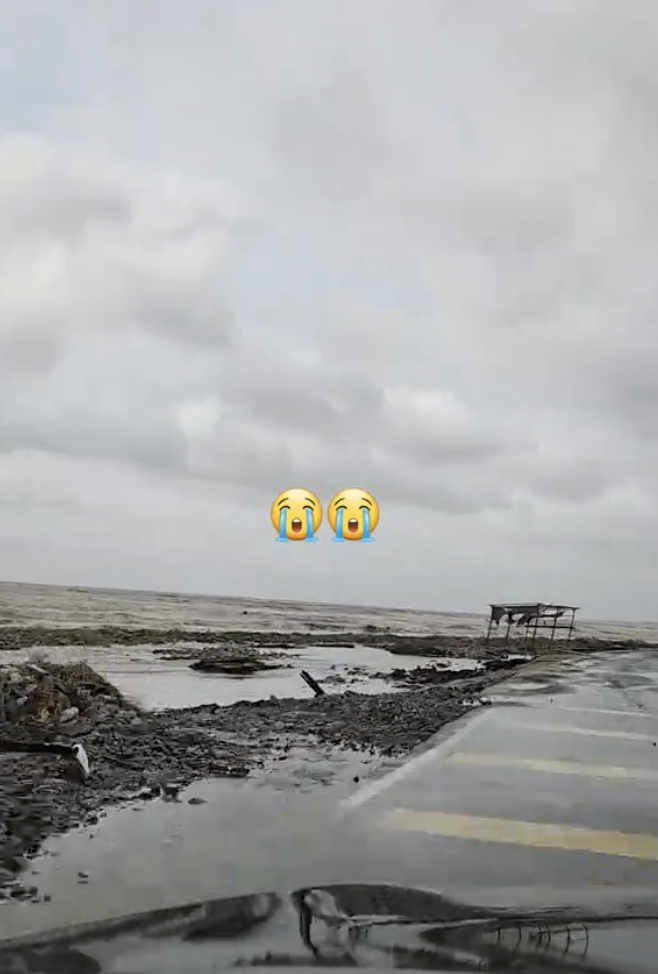Dulu Bersih Dan Cantik, Kini Pantai Lutong Miri Hanya Tinggal Kenangan Akibat Hakisan